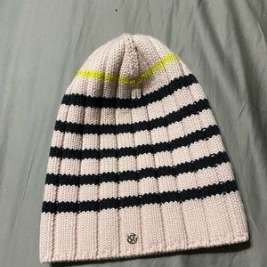 Lululemon beanie
